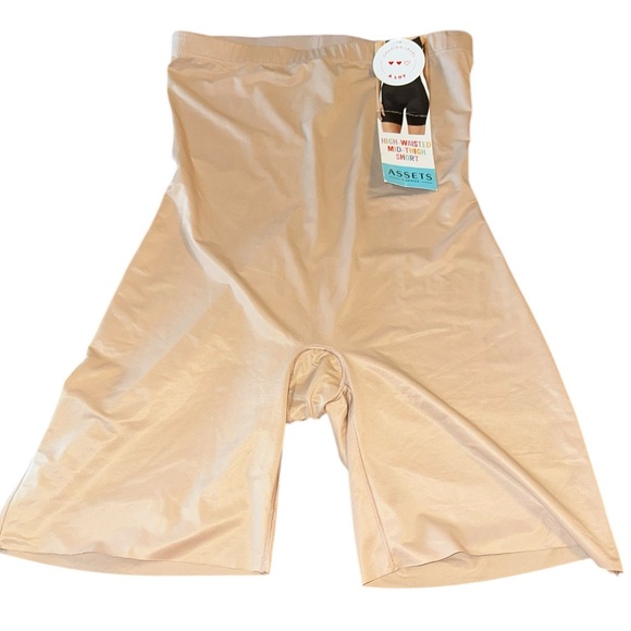 SPANX Assets high-waisted mid-thigh short‎ size large NWT nude color - Picture 1 of 9